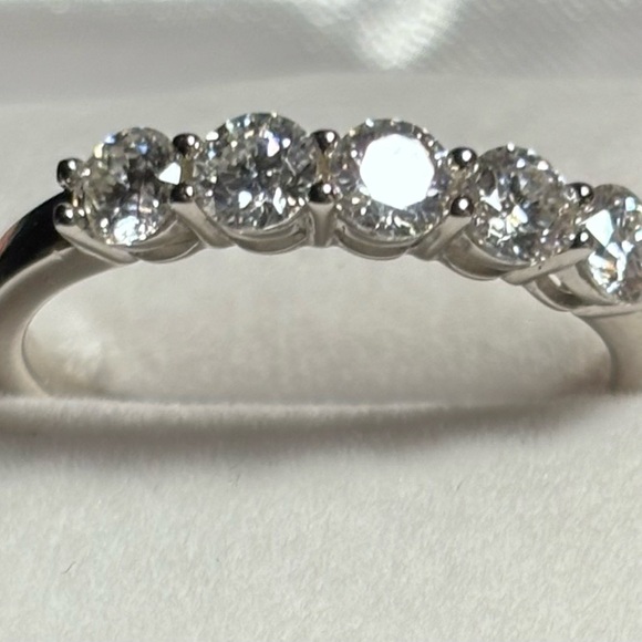 NEW Moissanite Band Ring Size 10 | 925 Sterling Silver | 0.50 CTW Sparkle - Picture 2 of 7